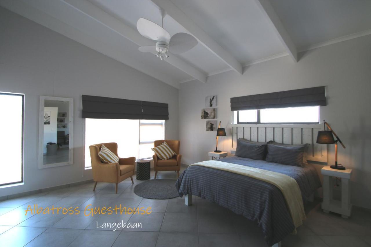 Albatross Guesthouse 兰格班 外观 照片