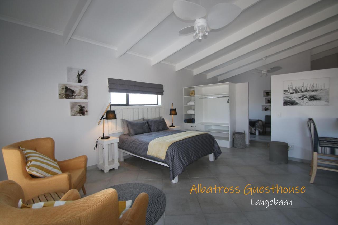Albatross Guesthouse 兰格班 外观 照片