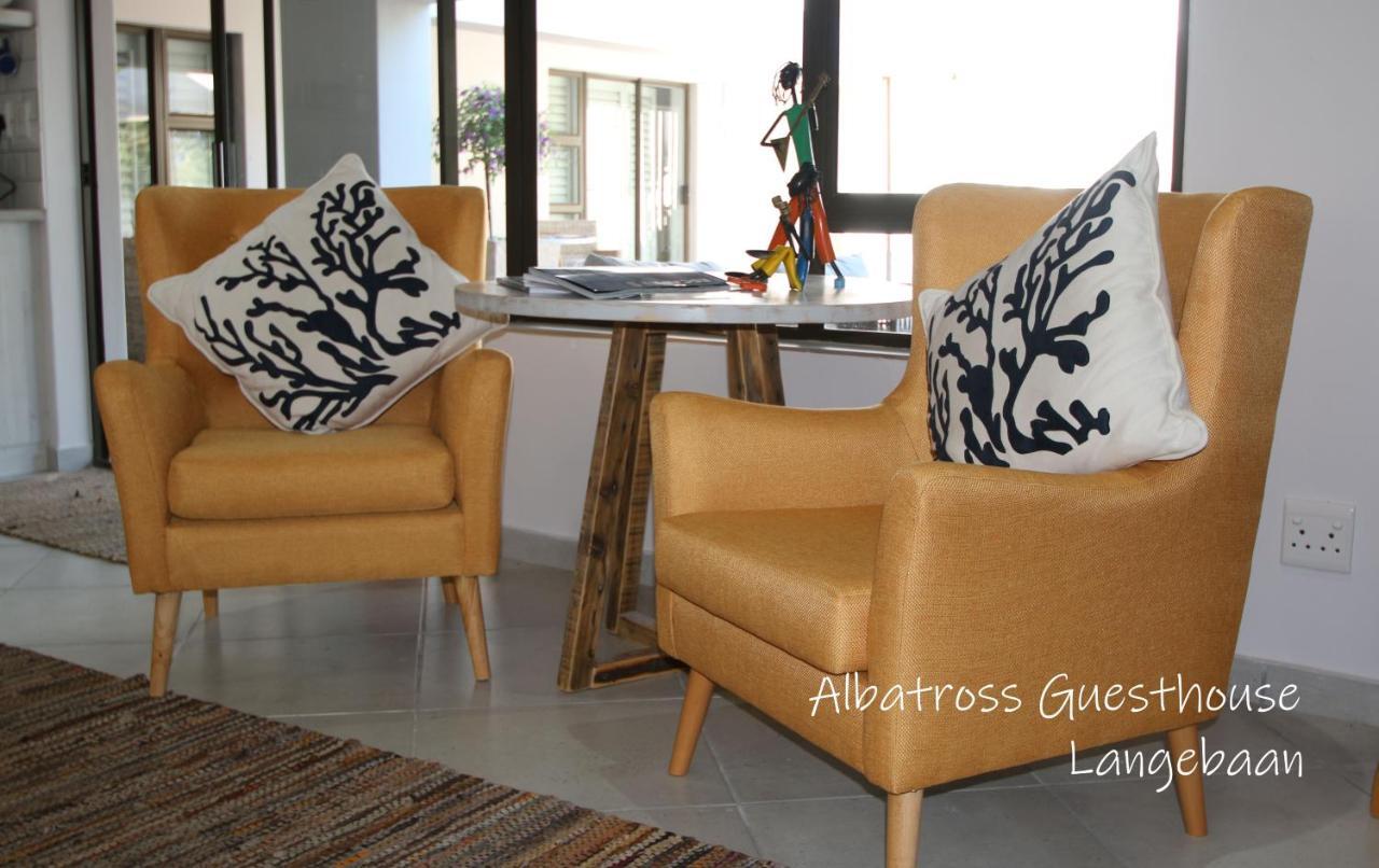 Albatross Guesthouse 兰格班 外观 照片